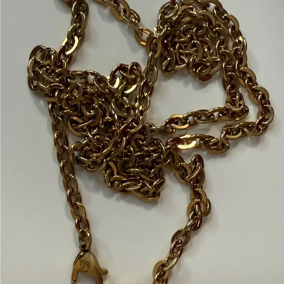 Louis Vuitton Empriente Felicie Cherry Red Crossbody Bag - Picture 8 of 16